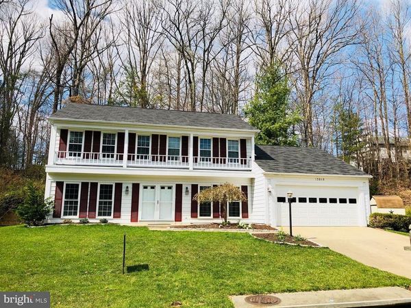 15860 MONTVIEW DRIVE , DUMFRIES, VA 22025