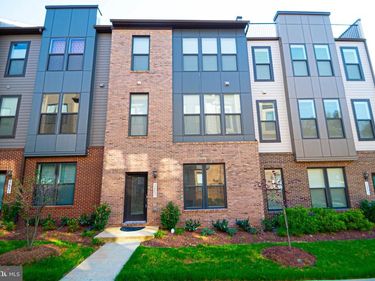 2453 LIBERTY LOOP , HERNDON, VA 20171