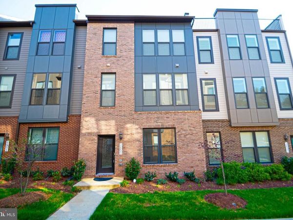 2453 LIBERTY LOOP , HERNDON, VA 20171