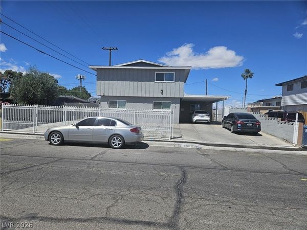 4966 Lana Drive , Las Vegas, NV 89121