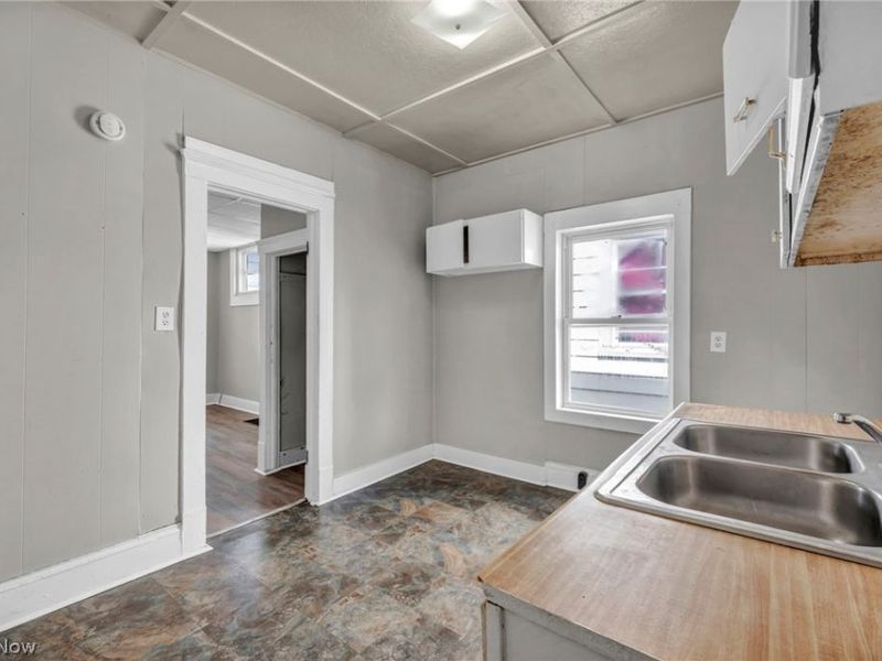 2917 Apple Avenue, Lorain, OH 44055 Photo 14