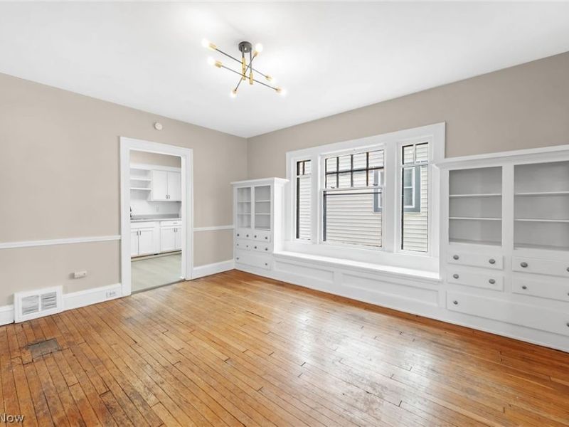 1695 Glenmont Road, Unit Lower, Cleveland Heights, OH 44118 Photo 12