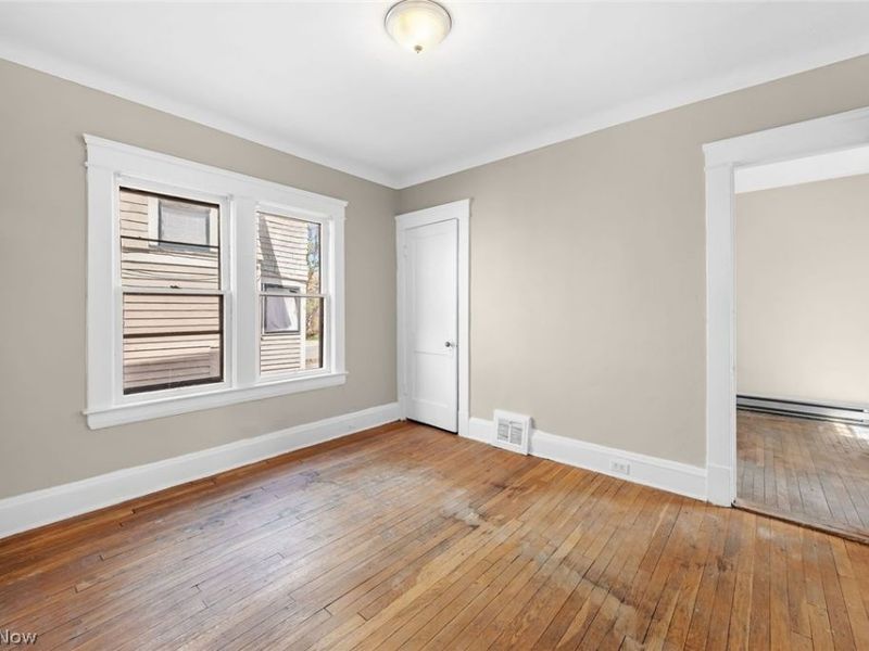 1695 Glenmont Road, Unit Lower, Cleveland Heights, OH 44118 Photo 19