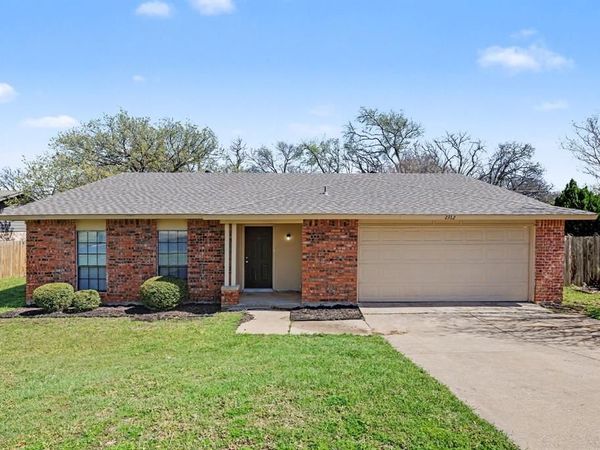 2312 Chinaberry Drive, Bedford, TX 76021