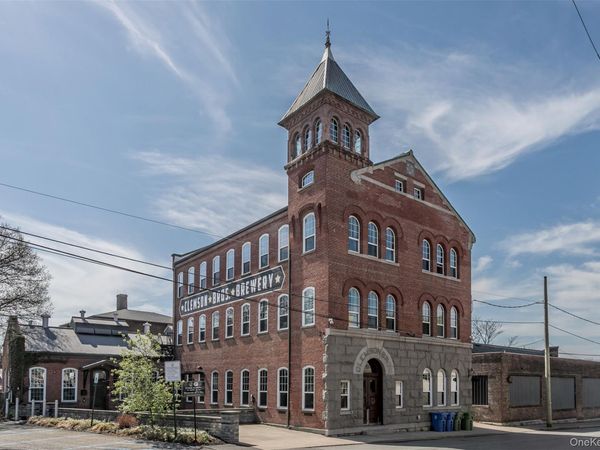 22 Cottage Street , Unit 2B, Middletown, NY 10940