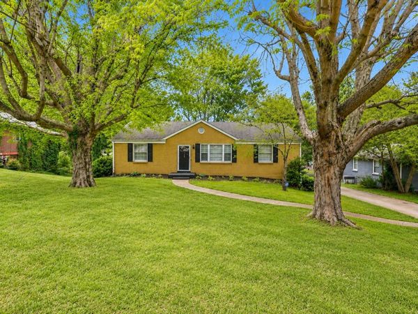 116 Allenwood Dr, Clarksville, TN 37043