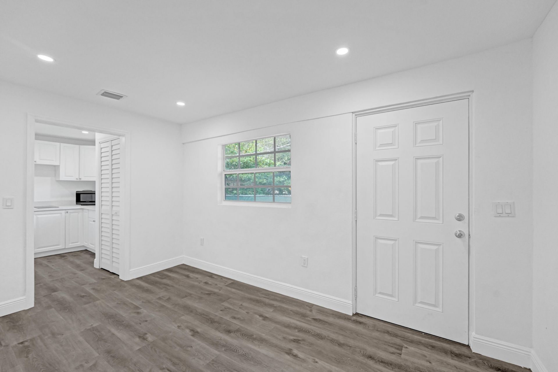 435 NW 82nd Terrace, Unit 2, Miami, FL 33150 Photo