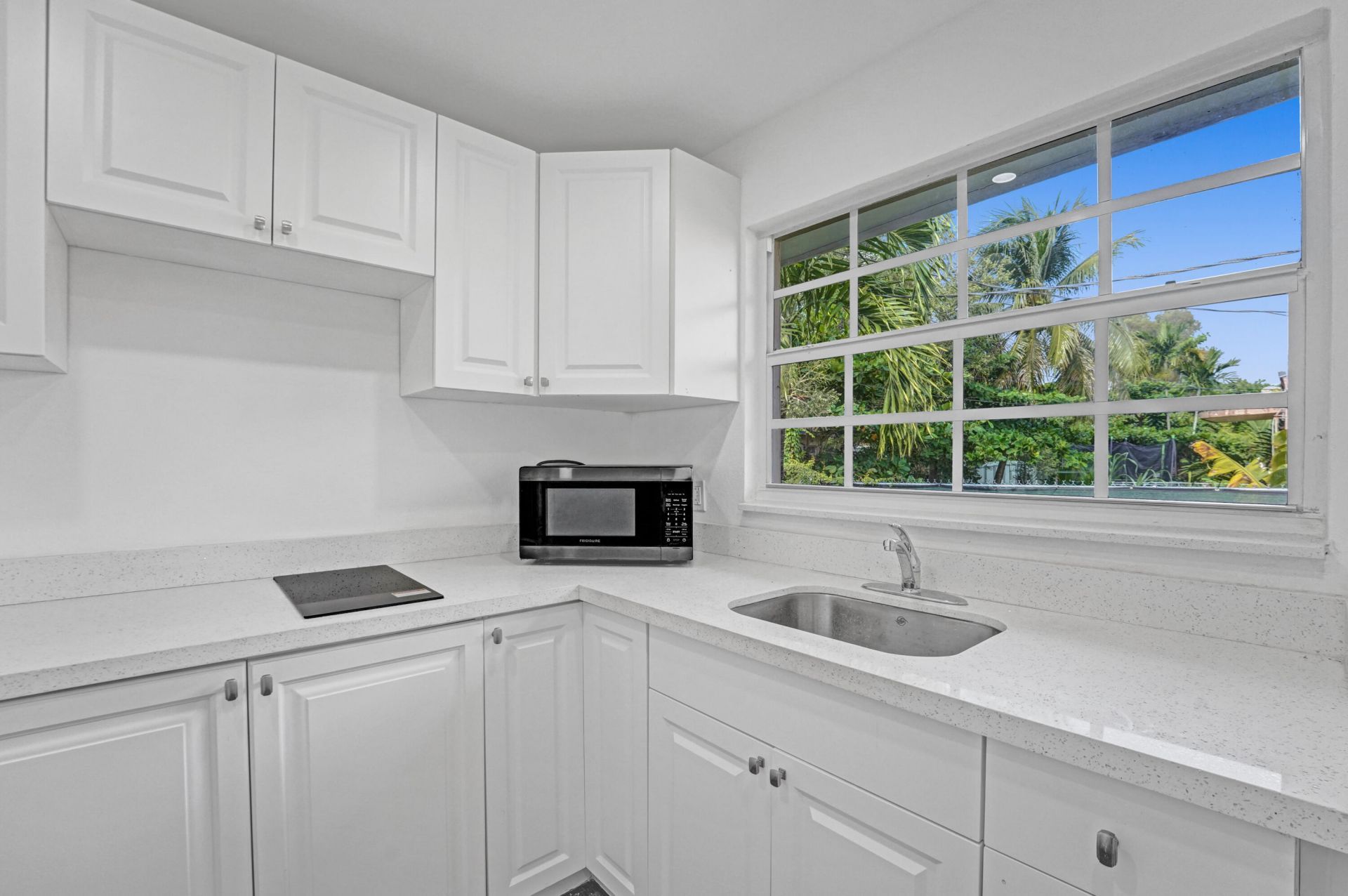 435 NW 82nd Terrace, Unit 2, Miami, FL 33150 Photo