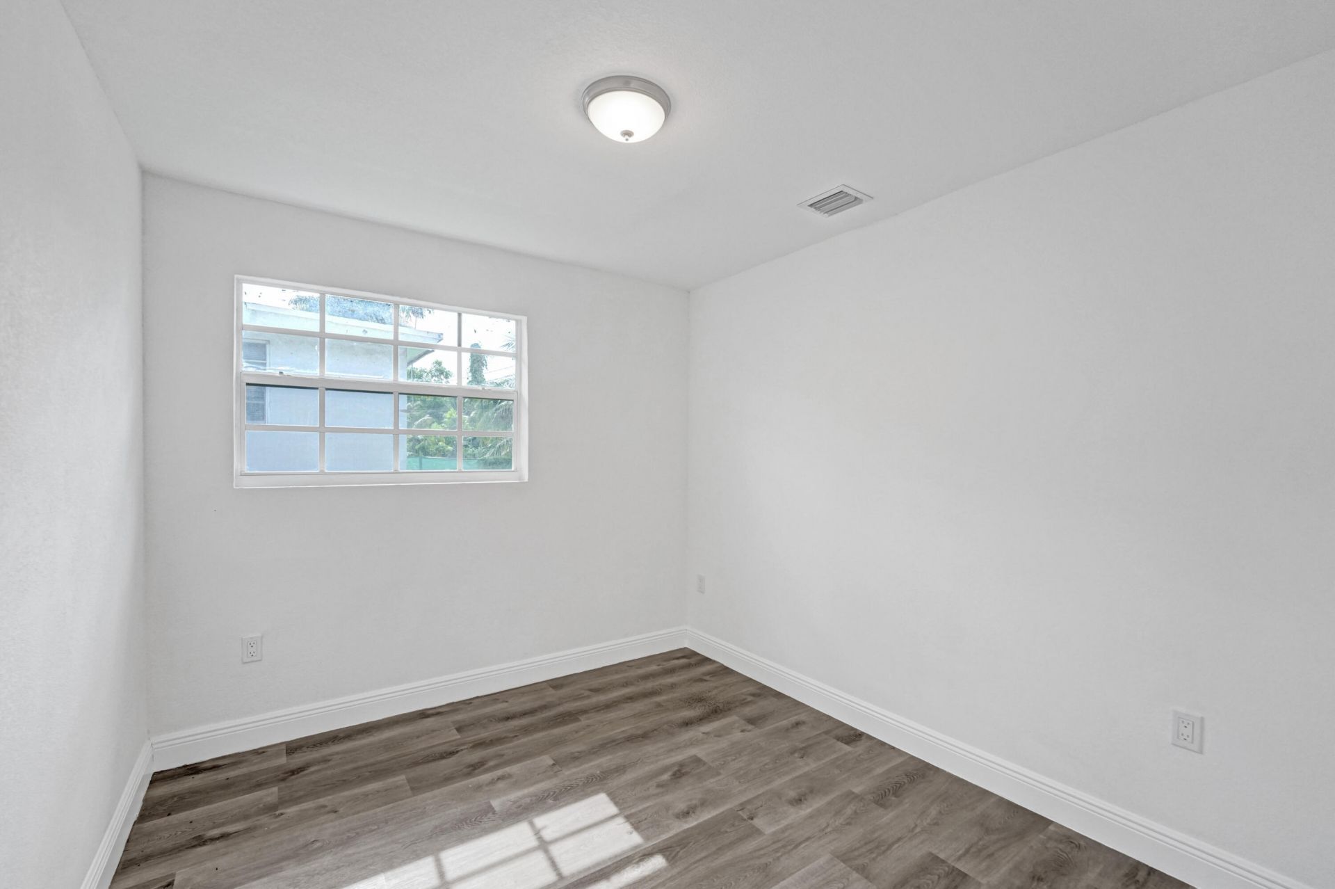 435 NW 82nd Terrace, Unit 2, Miami, FL 33150 Photo