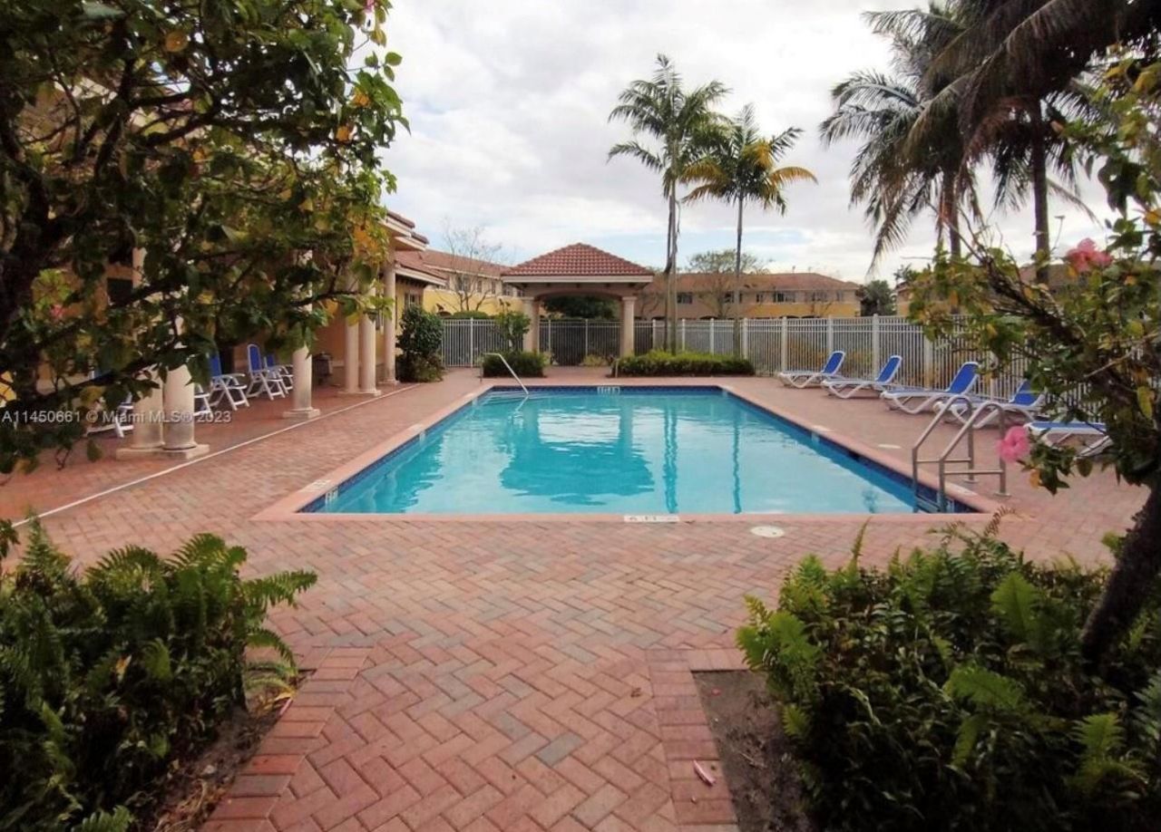 6030 SW 19th Place, North Lauderdale, FL 33068 Photo