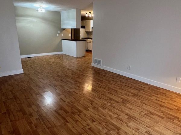 788 Parkside Drive, Unit G, Vadnais Heights, MN 55127