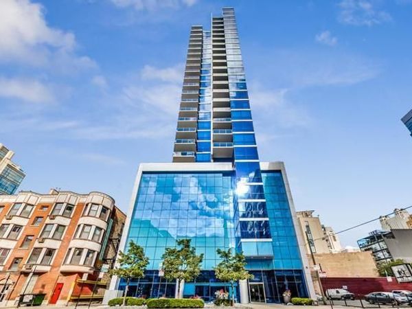 Unit 1704, Chicago, IL 60654