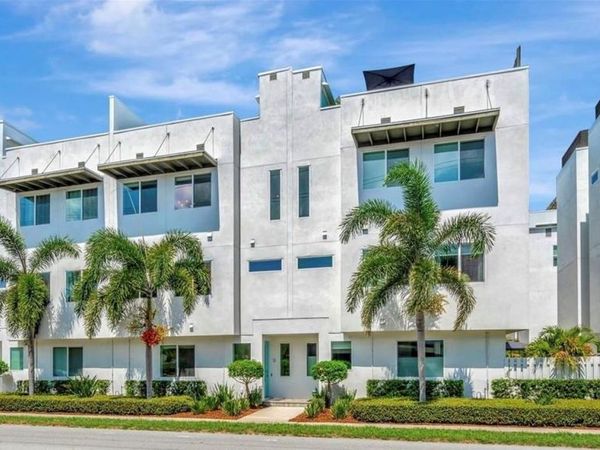 3100 W PAUL AVENUE , Unit 15, TAMPA, FL 33611