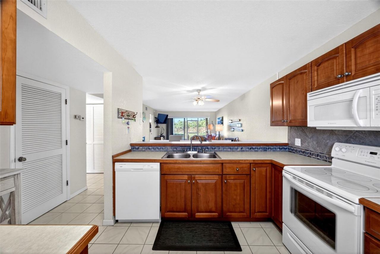175 Kings Highway, Unit 516, Punta Gorda, FL 33983 Photo