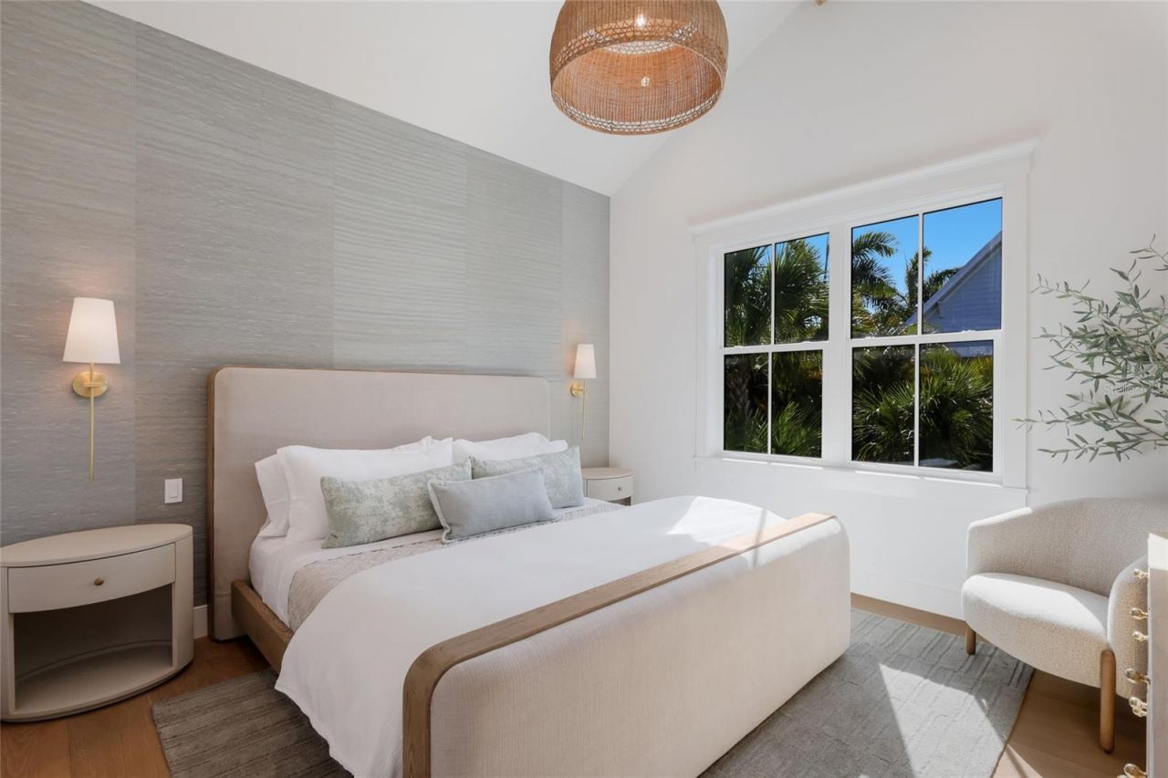 215 Sycamore Avenue, Anna Maria, FL 34216 Photo