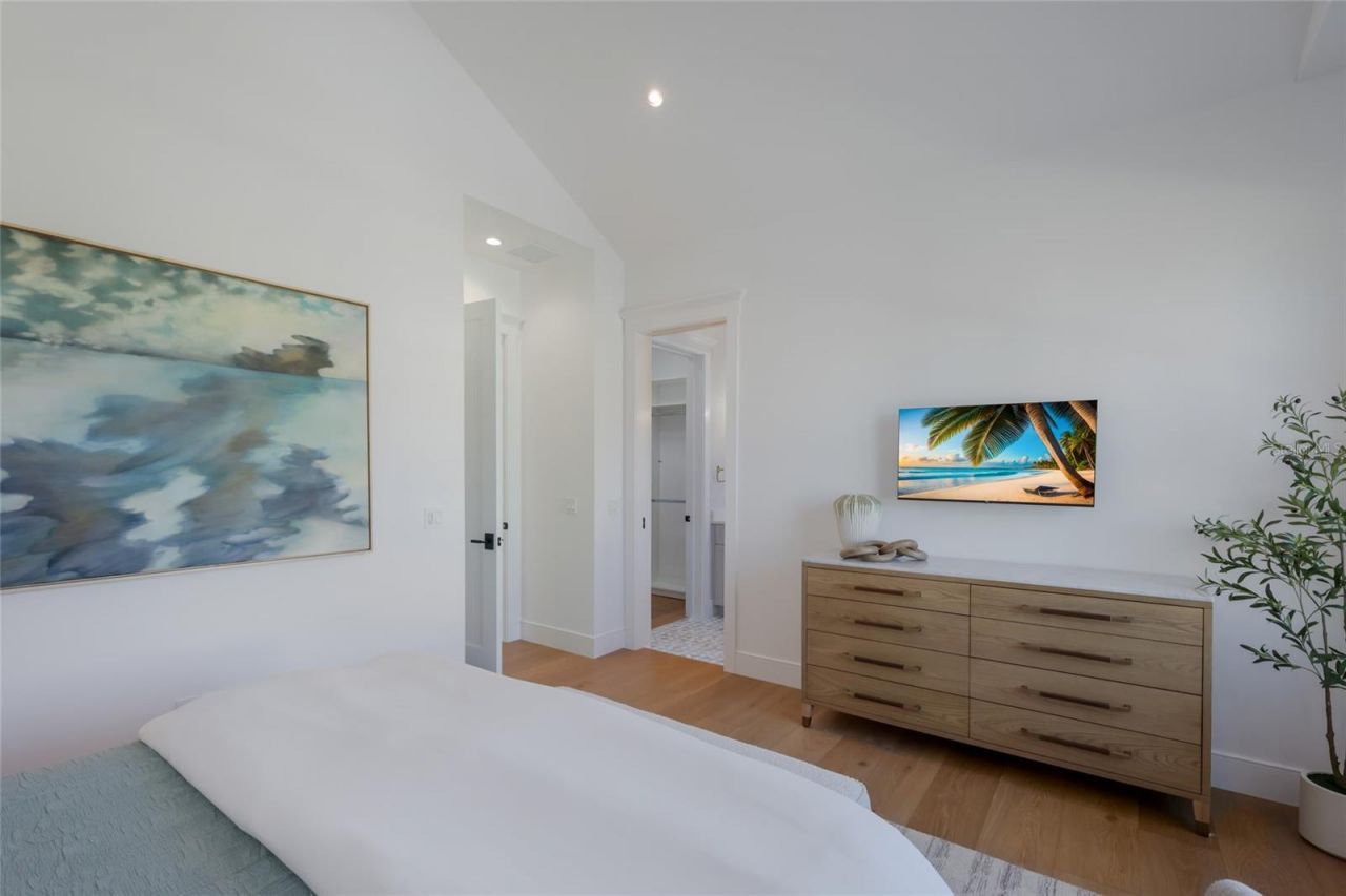 215 Sycamore Avenue, Anna Maria, FL 34216 Photo