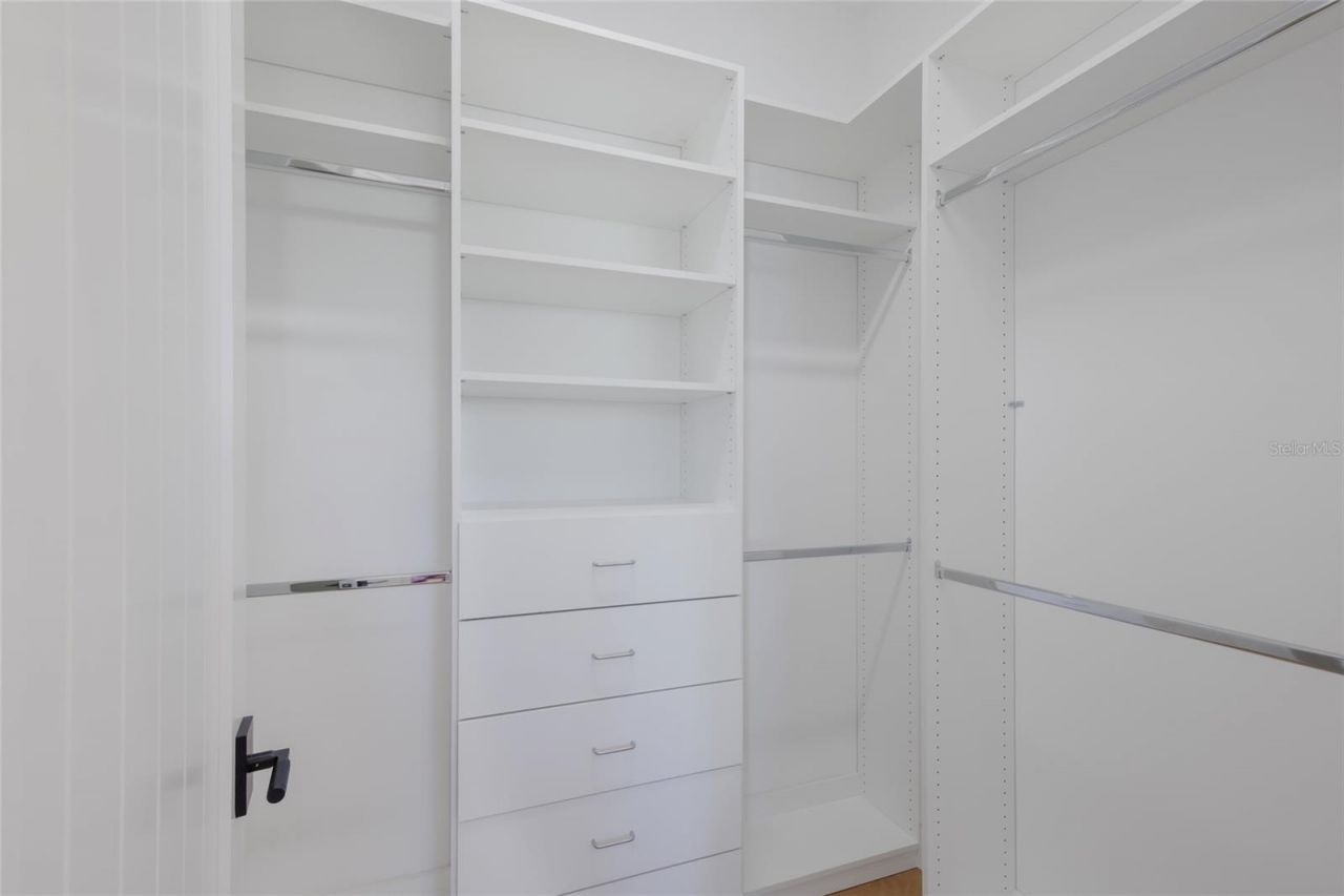 215 Sycamore Avenue, Anna Maria, FL 34216 Photo