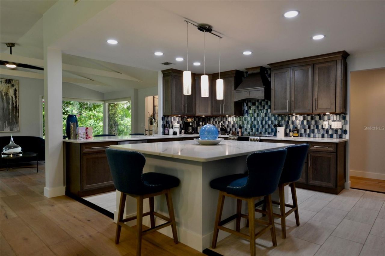 18220 Elmwood Drive , Alva, FL 33920 Photo