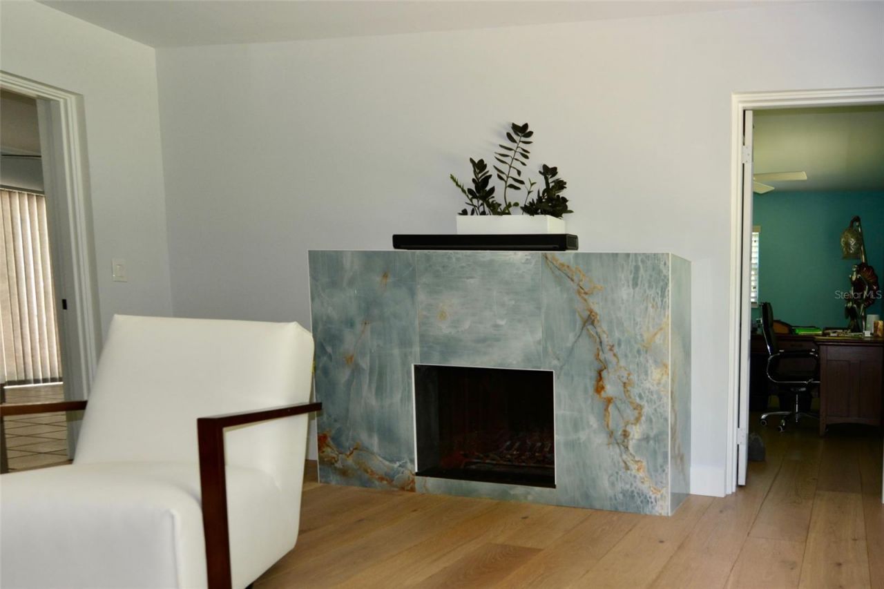 18220 Elmwood Drive , Alva, FL 33920 Photo