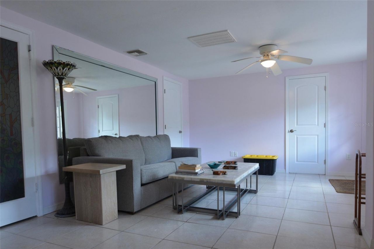 18220 Elmwood Drive , Alva, FL 33920 Photo