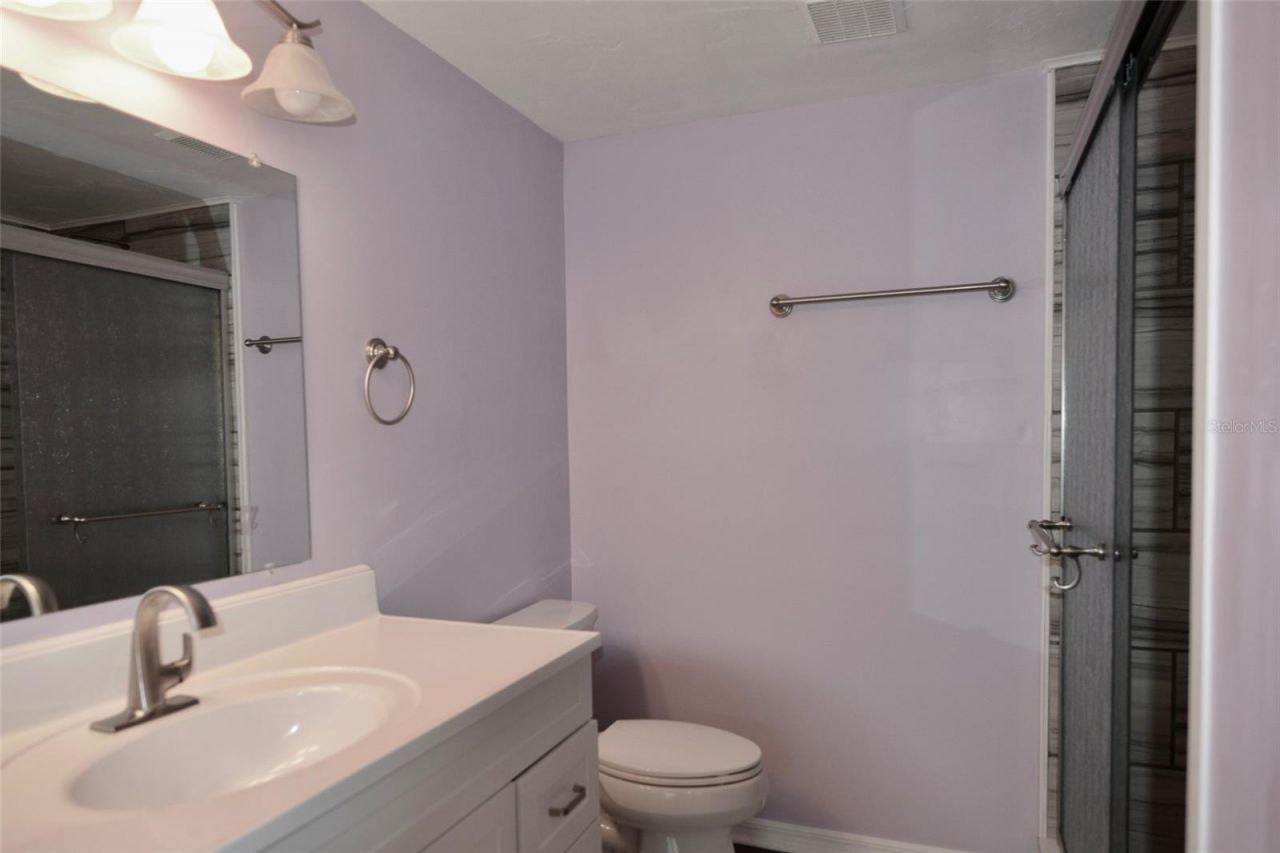 18220 Elmwood Drive , Alva, FL 33920 Photo