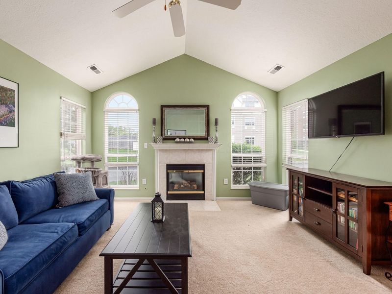 3664 Colonial Drive, Hilliard, OH 43026 Photo 4