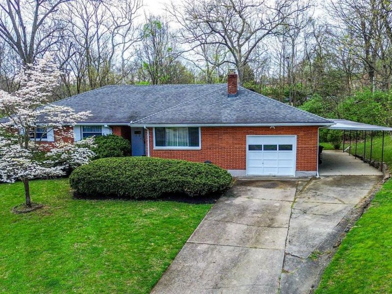 51 Chamberlin Court, Hamilton, OH 45013 Photo 2