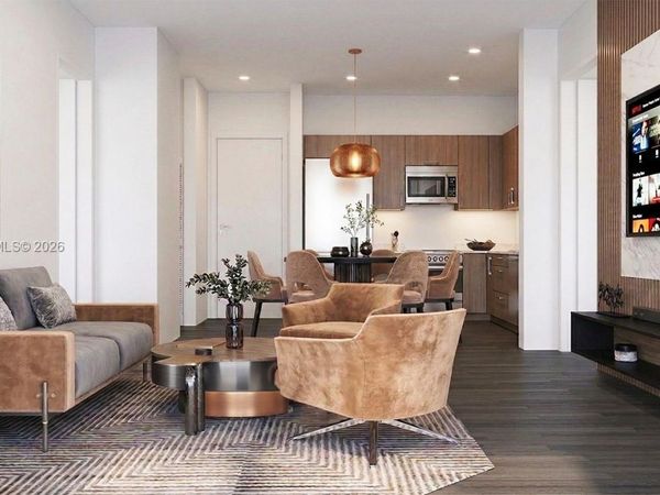 315 NW 27th Ave, Unit 504, Miami, FL 33125