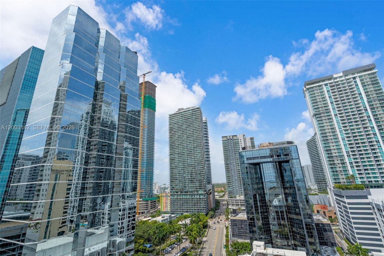 1200 Brickell Bay Dr , Unit 1924, Miami, FL 33131 Photo