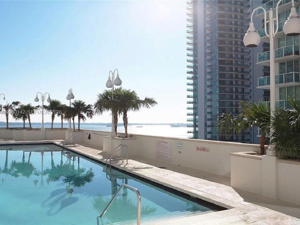 1200 Brickell Bay Dr , Unit 1924, Miami, FL 33131 Photo