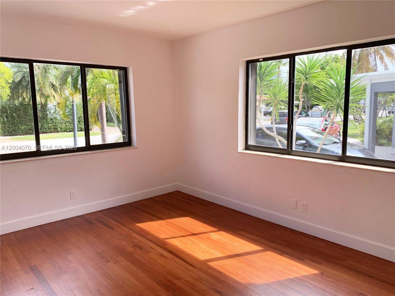 7750 Noremac Ave , Miami Beach, FL 33141 Photo
