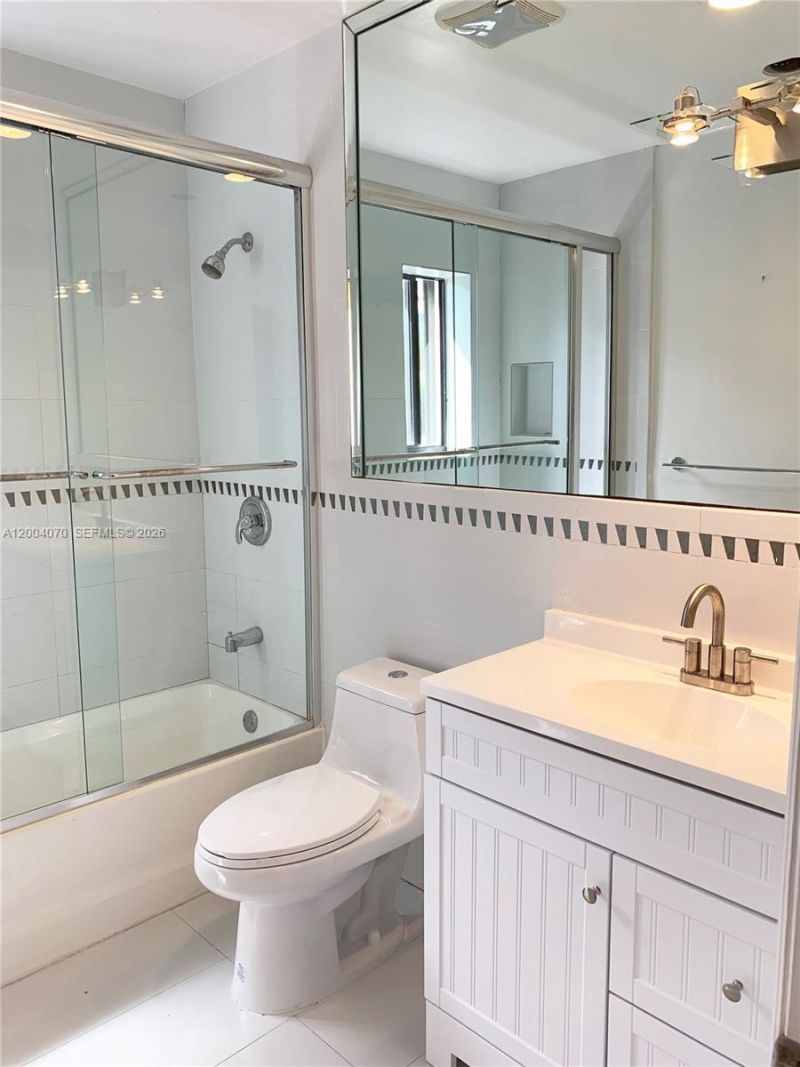 7750 Noremac Ave , Miami Beach, FL 33141 Photo