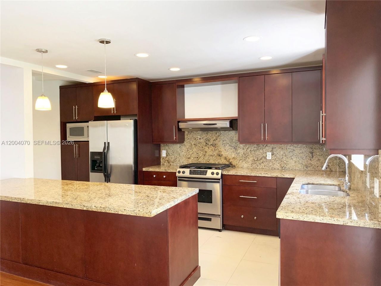 7750 Noremac Ave , Miami Beach, FL 33141 Photo