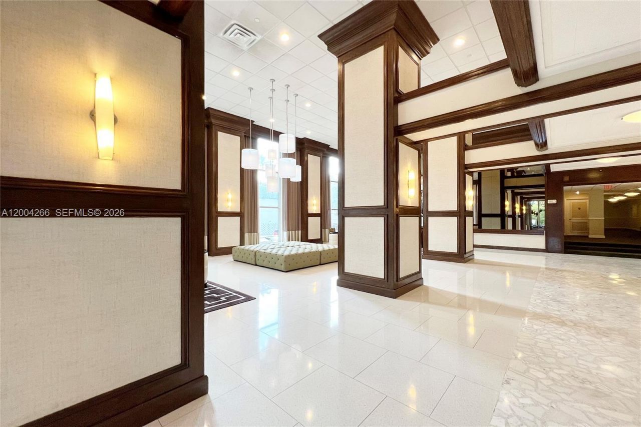 5 Island Ave , Unit 12C, Miami Beach, FL 33139 Photo