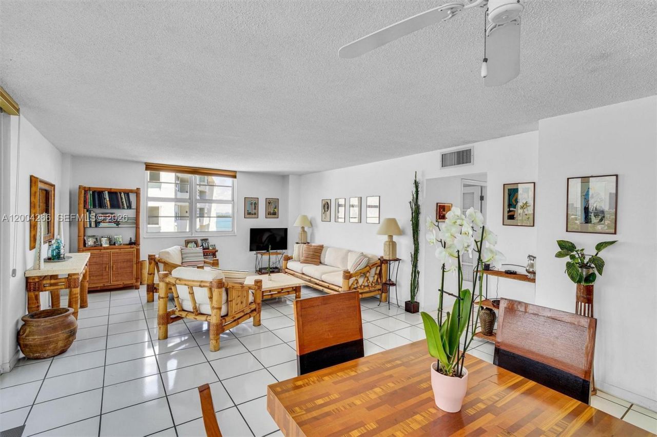 5 Island Ave , Unit 12C, Miami Beach, FL 33139 Photo