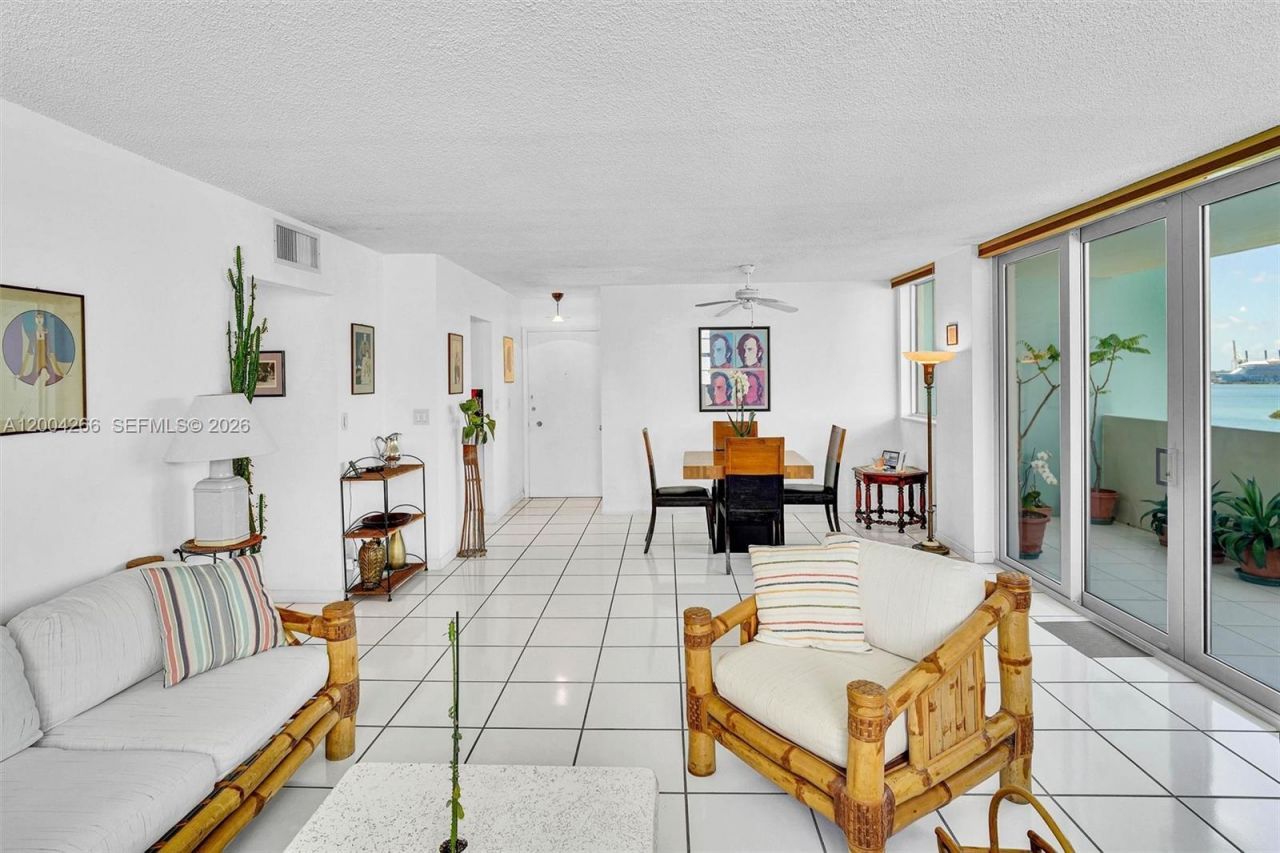 5 Island Ave , Unit 12C, Miami Beach, FL 33139 Photo