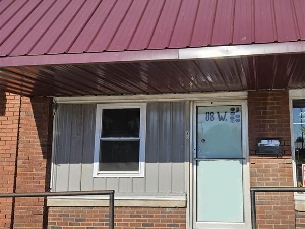 88 W Vincennes Street, Linton, IN 47441