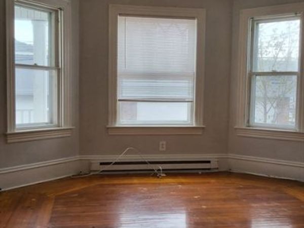 519 Second St, Unit 1F, Fall River, MA 02721
