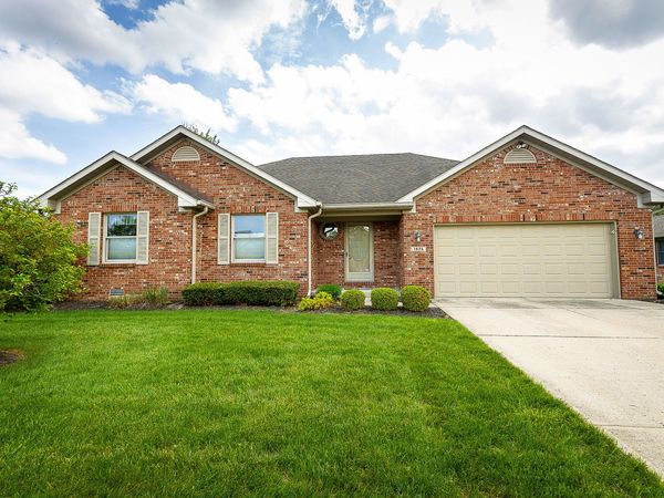 1025 Woodridge , Brownsburg, IN 46112