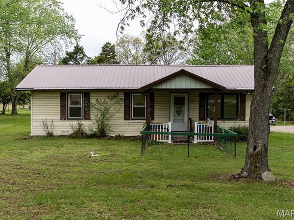 106 Rose Street , Crocker, MO 65452