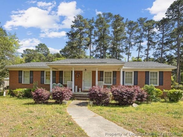 488 N Fayetteville Street , Parkton, NC 28371