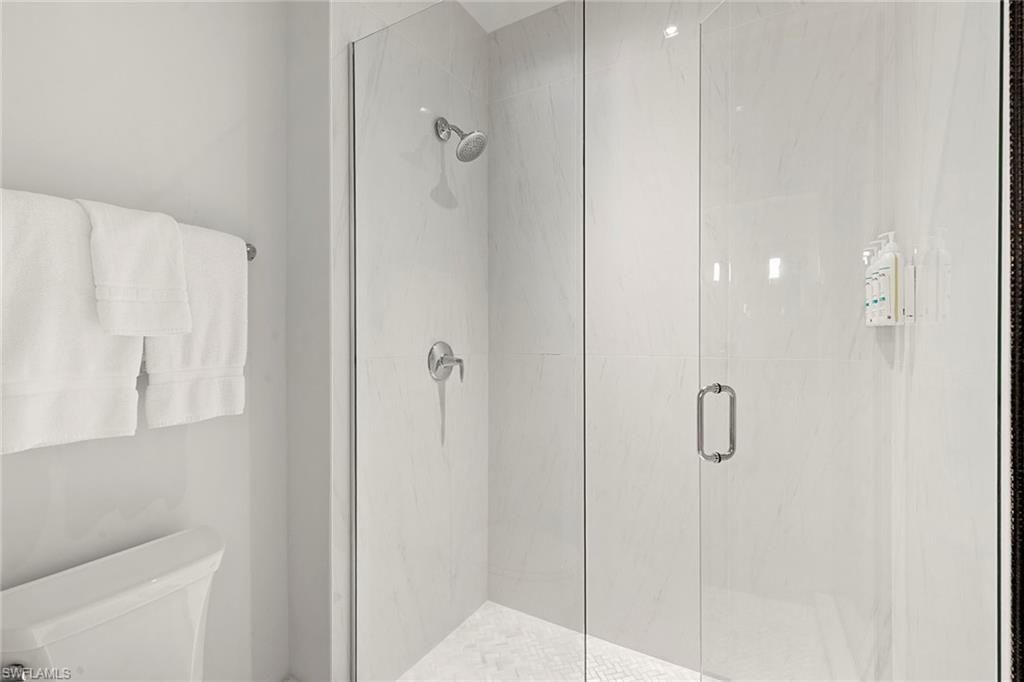 101 8th Street South, Unit 307, Naples, FL 34102 Photo