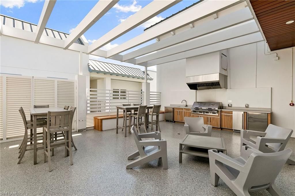 101 8th Street South, Unit 307, Naples, FL 34102 Photo