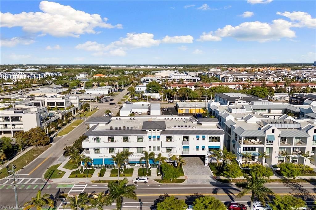 101 8th Street South, Unit 307, Naples, FL 34102 Photo