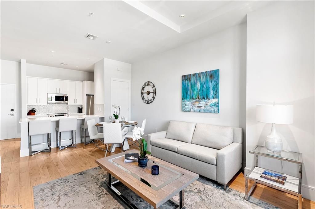 101 8th Street South, Unit 307, Naples, FL 34102 Photo