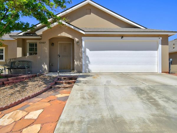 10487 Calle Cordoba NW, Albuquerque, NM 87114