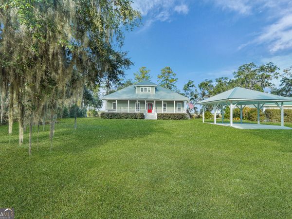 1261 Otter Slide Loop NE, Townsend, GA 31331