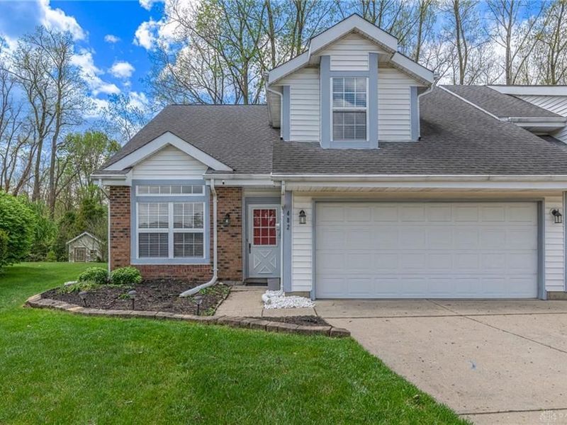 482 Meadowview Court, Vandalia, OH 45377 Photo 1