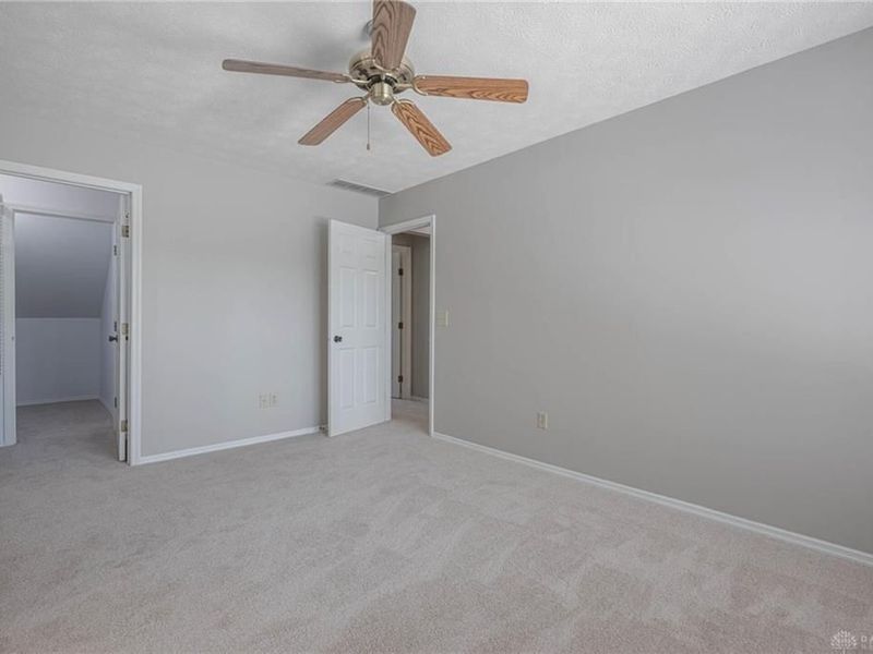 482 Meadowview Court, Vandalia, OH 45377 Photo 18