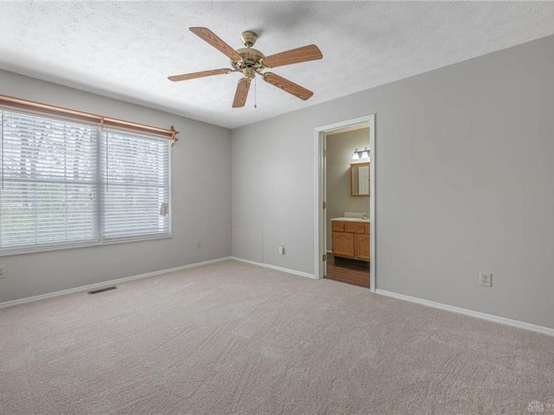 482 Meadowview Court, Vandalia, OH 45377 Photo 20